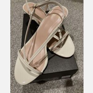 J.Crew patent bare kitten heel sandal in ivory size 8.5 NWTS